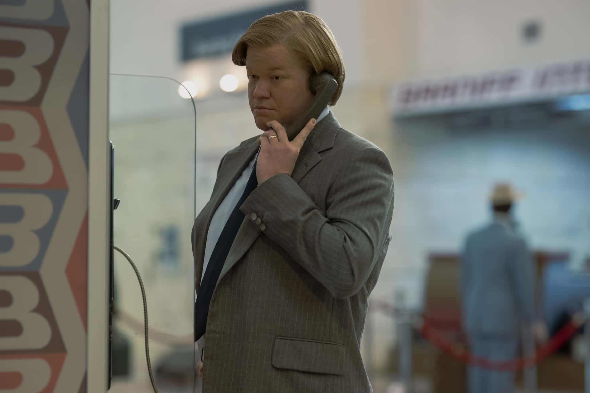 Jesse Plemons as Allan Gore in a still from 'Love & Death' (HBO)