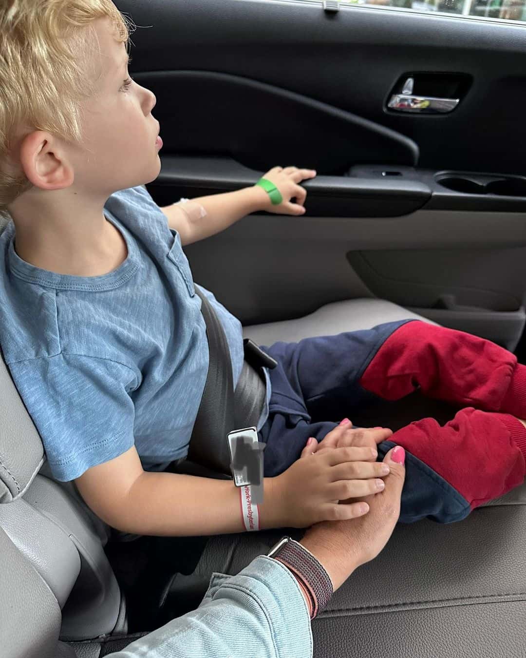 Dylan Dreyer share her 3-year-old had his tonsils removed and calls him 'little tropper' (@dylandreyernbc/Instagram)
