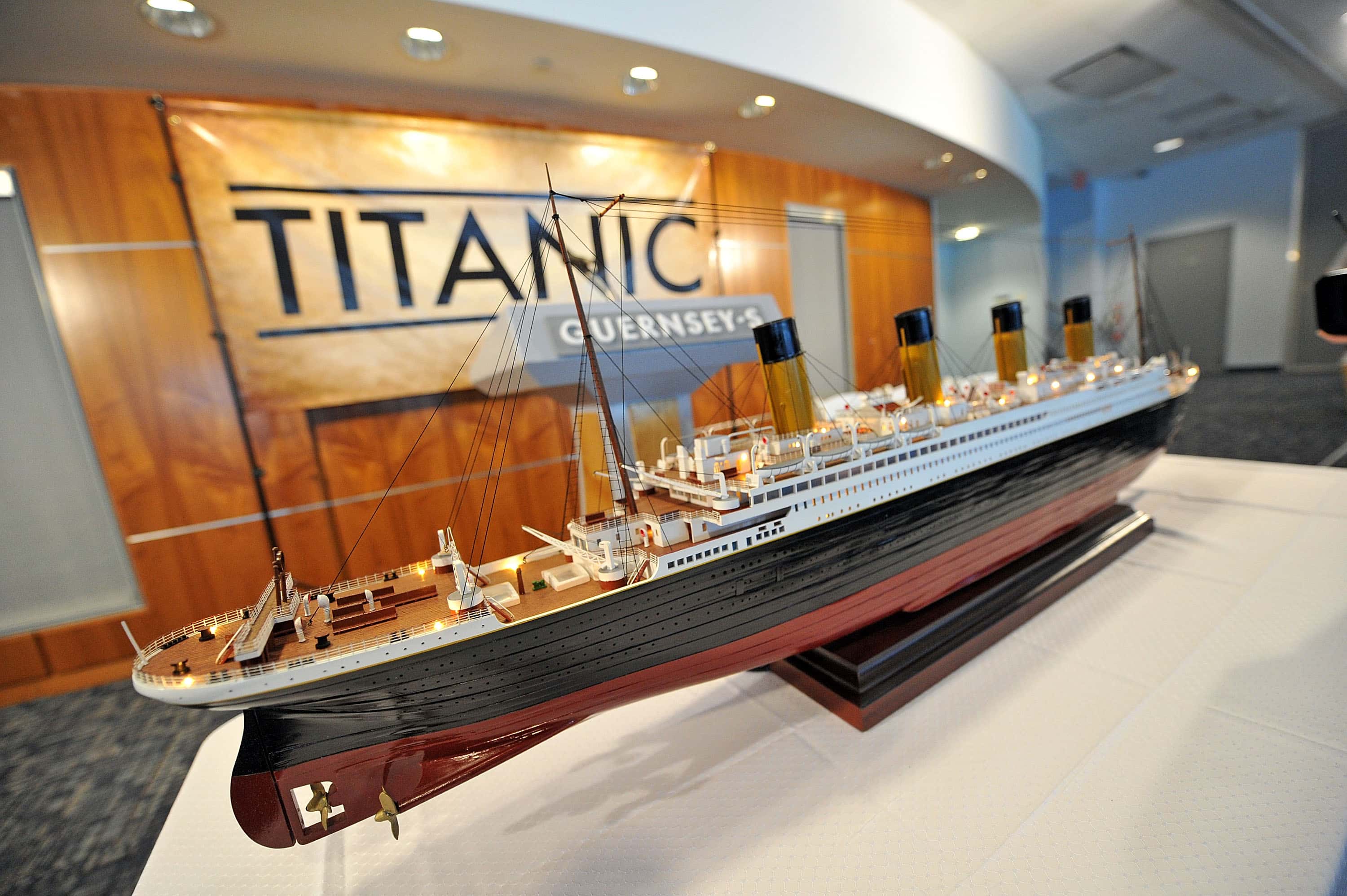 NEW YORK, NY - JANUARY 05:  A scale model of the RMS Titanic on display at the Titanic Auction previ