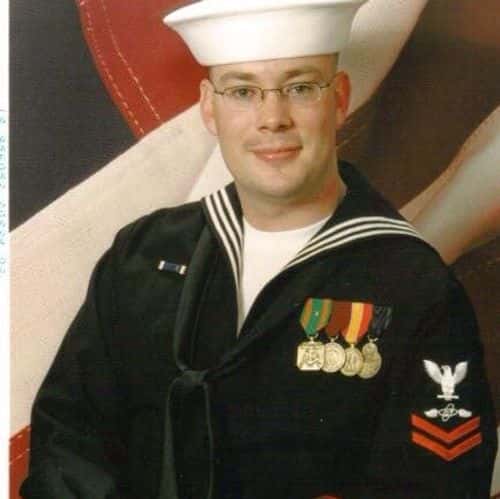 Richard Osthoff is a retired U.S. Navy who was honorably discharged in 2002. (Facebook/Rich Osthoff)