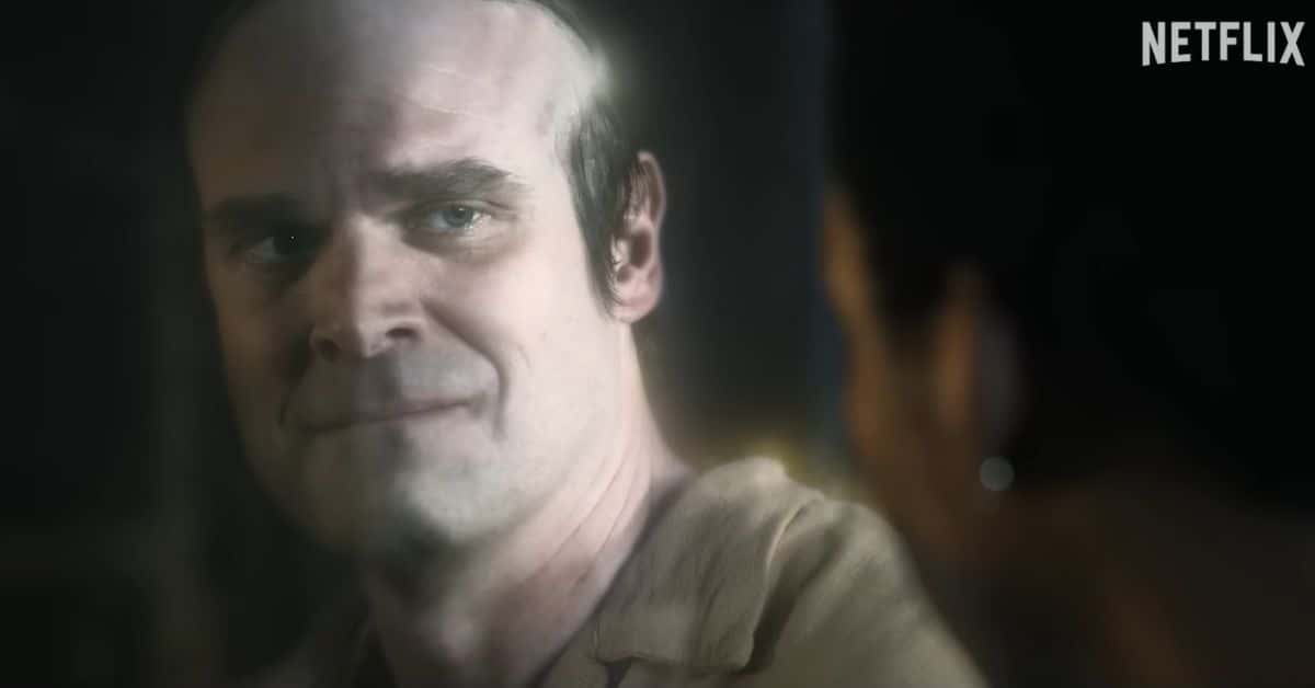 David Harbour as Ernest, the Ghost in Netflix's 'We Have a Ghost' (YouTube/ Netflix)