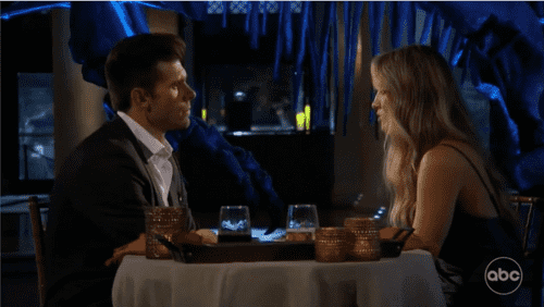 Zach giver Kaity a rose after their date in 'The Bachelor' 2023 (ABC)