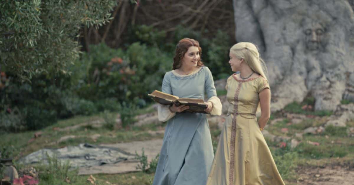 Milly Alcock as Princess Rhaenyra and Emily Carey as  Alicent Hightower in 'House of the Dragon' (IMDb)