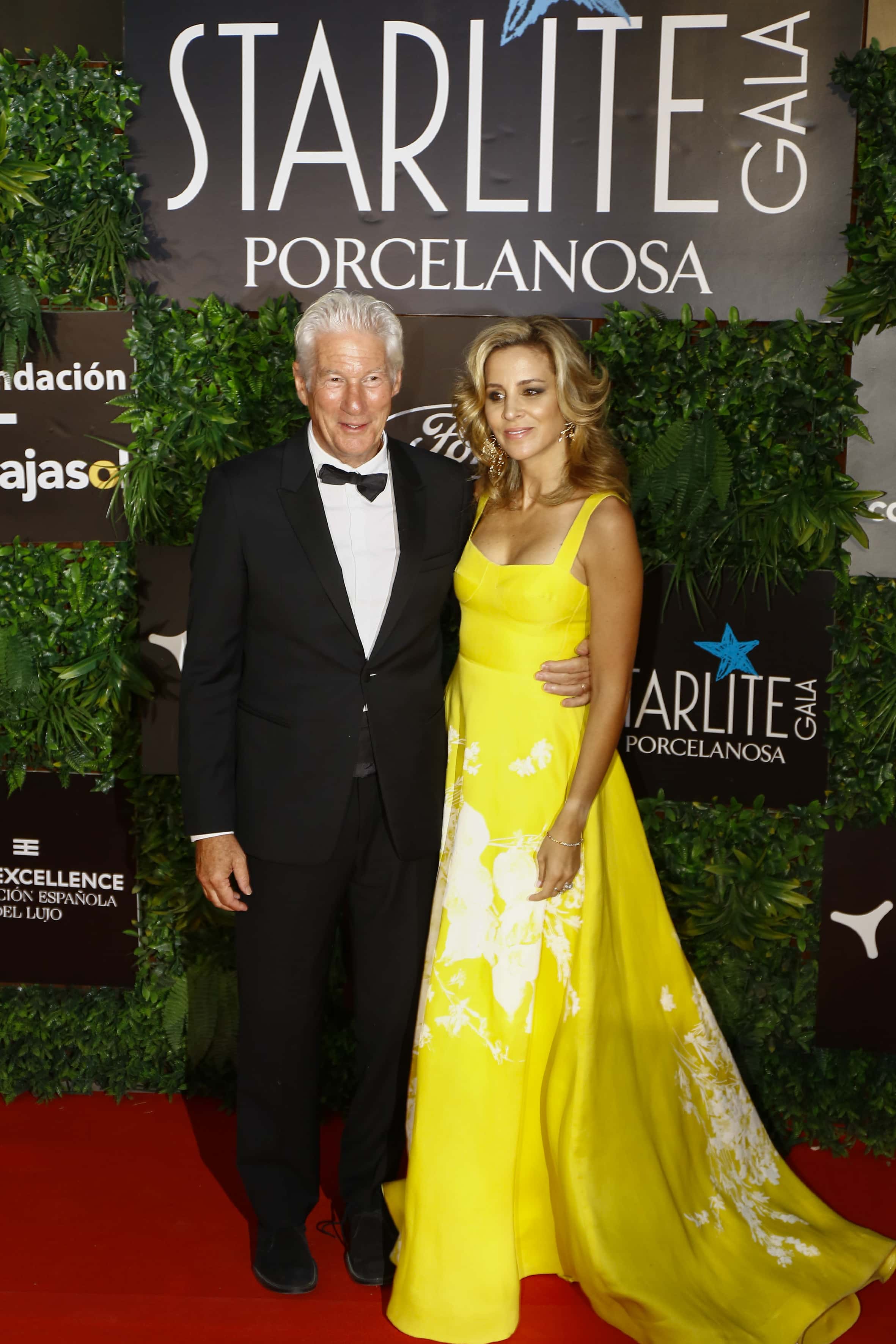 (L-R) Richard Gere and Alejandra Silva attend the Starlite Porcelanosa Gala 2022 at La Cantera on August 14, 2022 in Marbella, Spain.