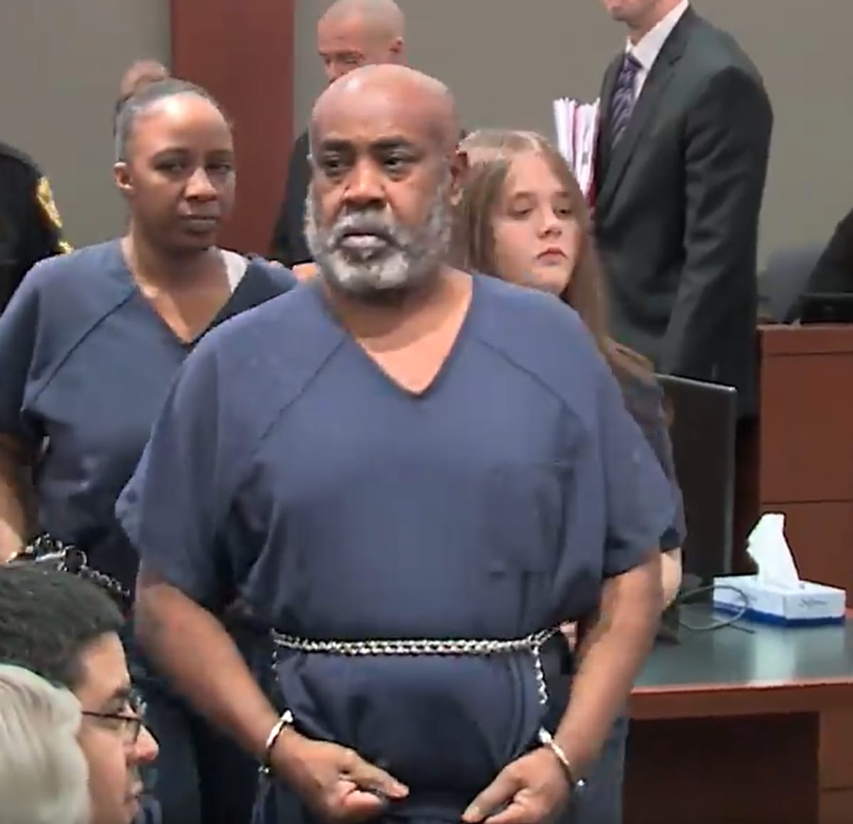 Duane ‘Keefe D’ Davis, the convict in Tupak Shakur's murder, is led into the courtroom on October 19 (The U.S. Sun video screenshot)