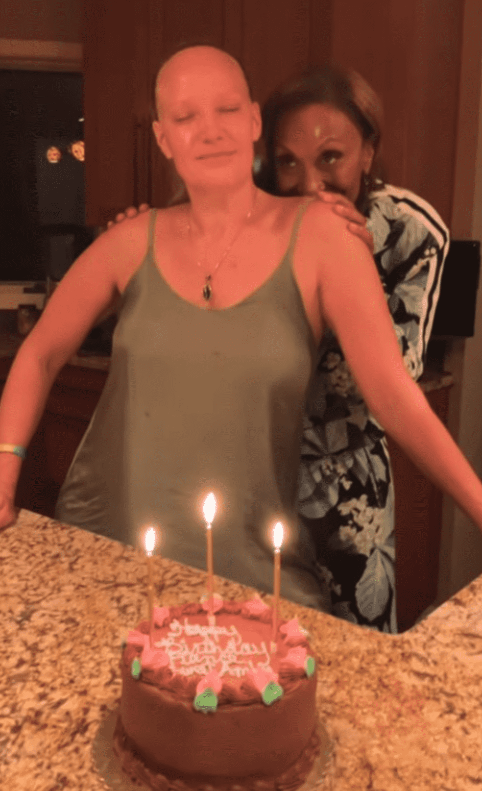 'GMA' star Robin Roberts threw a small gathering for her fiancee Amber Laign's 49th birthday (@robinrobertsgma/Instagram)