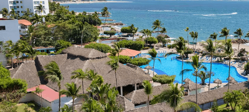 Carter Howell fell from the third floor of the Melia Hotel in Puerto Vallarta (Photo by melia.com)