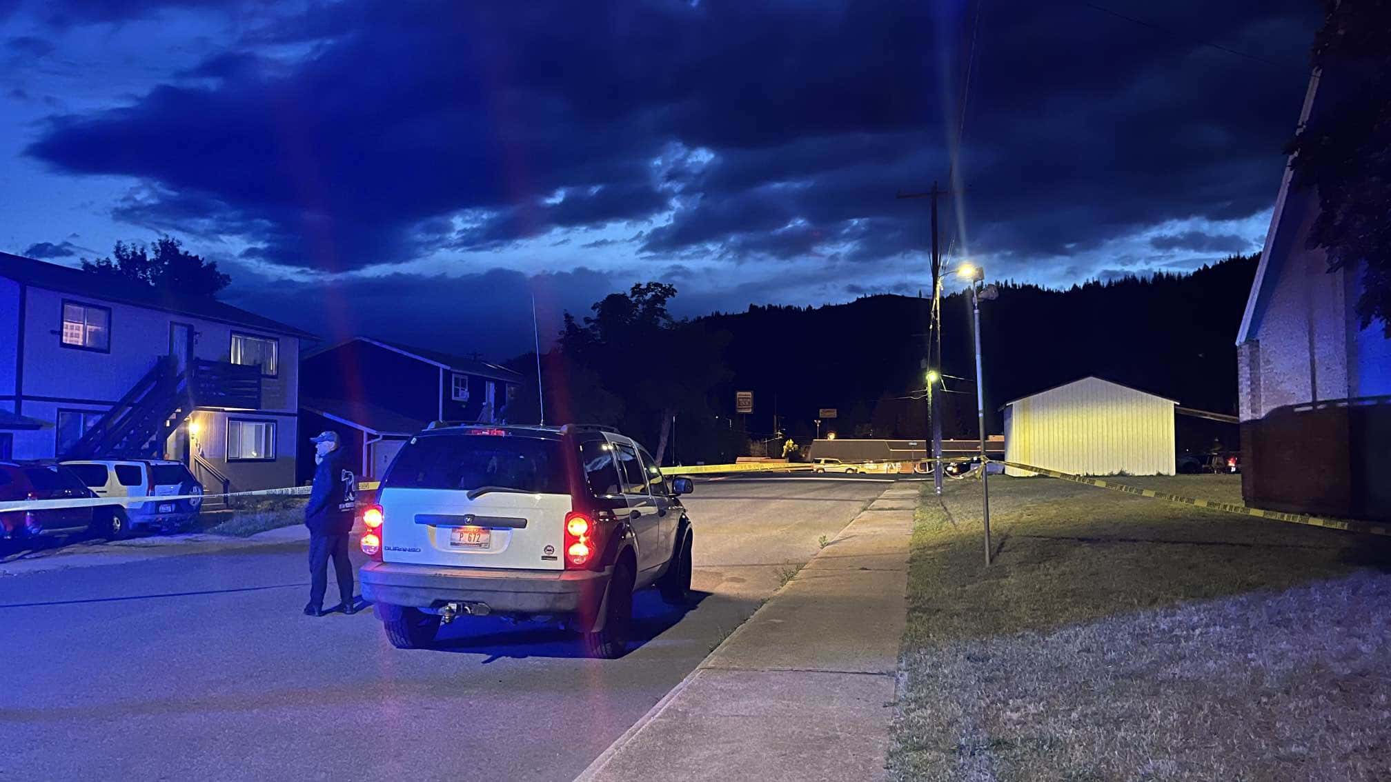 Shooting incident scene in Kellogg, Idaho (@MelissaKXLY4/Twitter)
