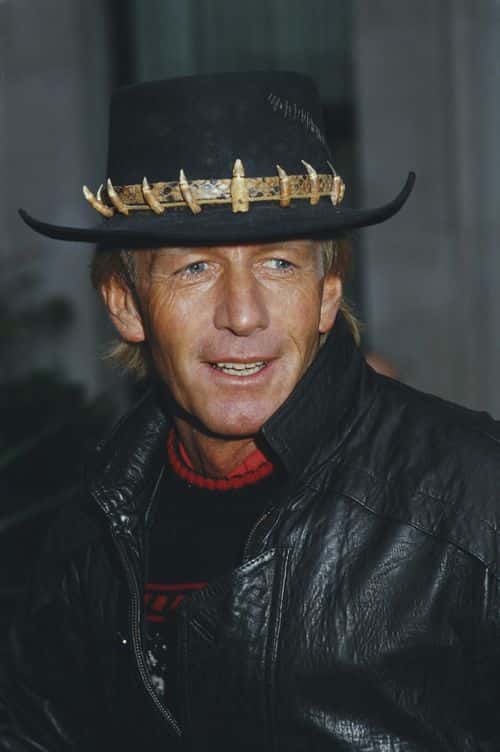 Australian comedian and actor Paul Hogan, star of the film 'Crocodile Dundee', in London, January 1987.  (Photo by Fox Photos/Hulton Archive/Getty Images)