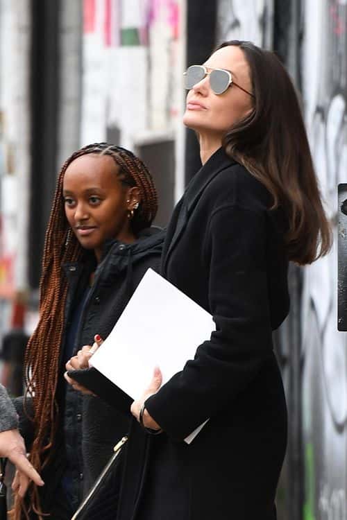Angelina Jolie and Zahara were spotted shopping in Manhattan, New York. (Backgrid)