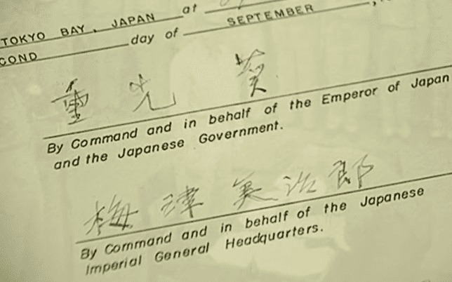 Japan's surrender aboard the USS Missouri in Tokyo Bay on September 2, 1945 - 71 years ago (@NBCNews/Youtube)