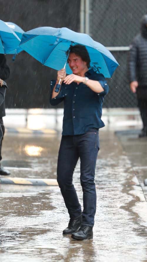 Tom Cruise arrives at the 'Jimmy Kimmel Live!' studios in Hollywood. (Backgrid)
