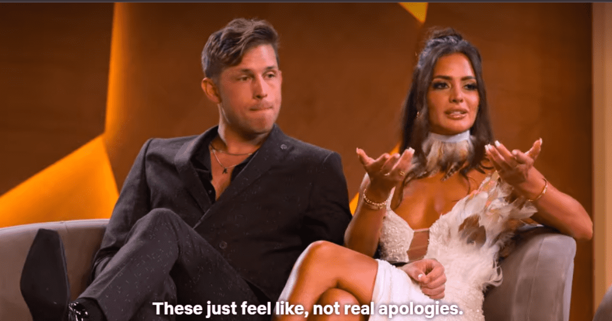 Roxanne Kaiser not happy with Kat Shelton's apology on 'The Ultimatum' Season 2 Reunion (netflix)