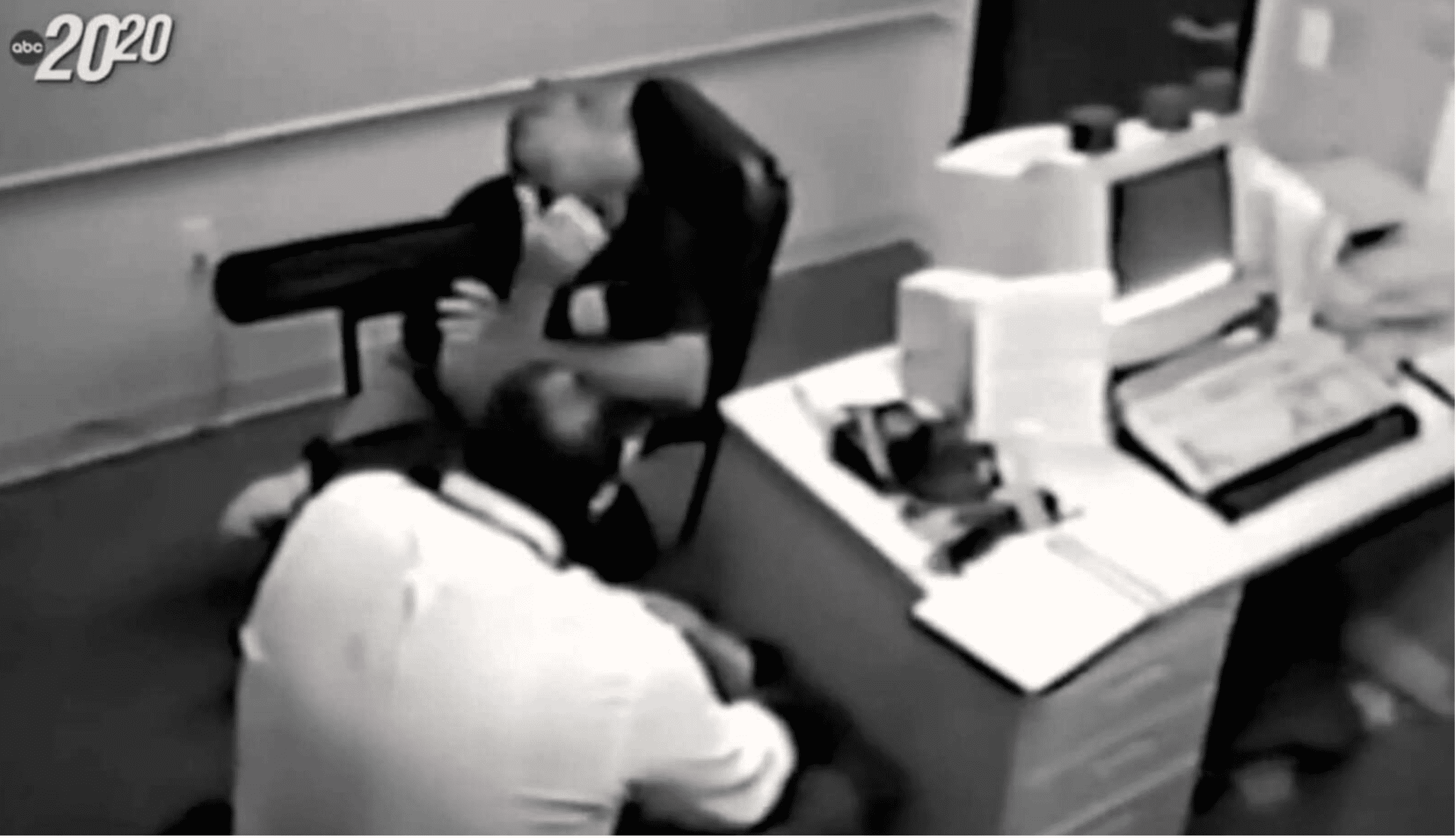 Chris Johnson during an interrogation by Arlington County Police Department (@ABC News/Twitter)
