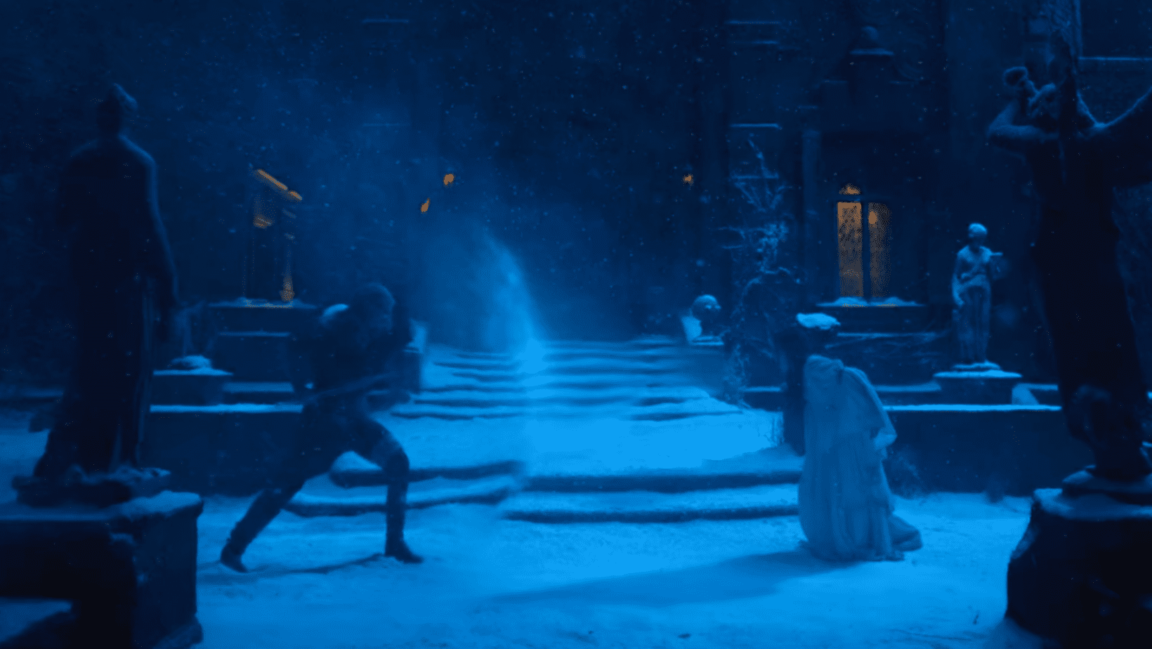 Geralt (Henry Cavill) fighting a Bruxa, a higher vampire, in 'The Witcher' Season 2 (Netflix)