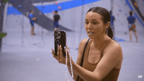 'Vanderpump Rules' star Scheana Shay talking to Lala Kent on video call (Bravo)