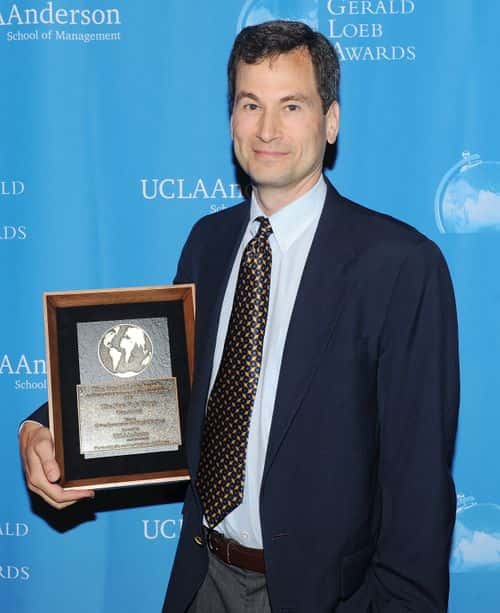 New York Times technology columnist David Pogue attends the 2010 Gerald Loeb Awards Dinner at Capitale on June 29, 2010 in New York City.
