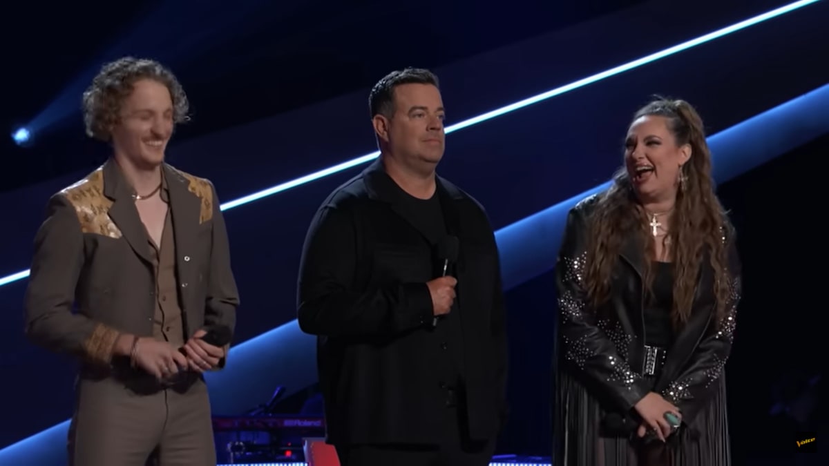 Gwen Stefani slammed fro praising BIAS over Jacquie Roar in 'The Voice' Season 24 Battles  (NBC)
