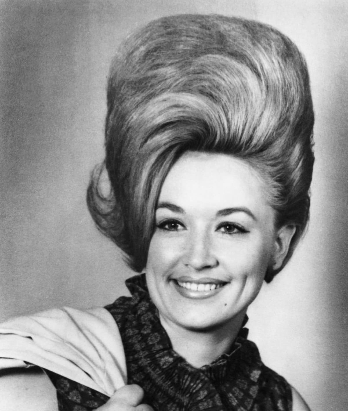 Country singer Dolly Parton poses for a portrait in 1965 in Nashville, Tennessee. (Photo by Michael Ochs Archives/Getty Images)
