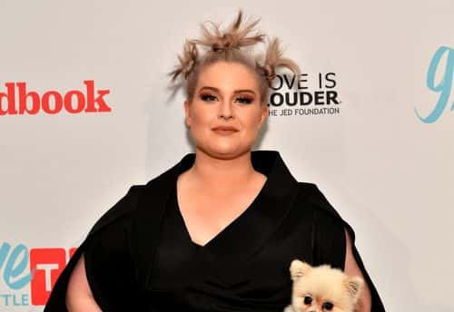 Singer-songwriter, TV personality Kelly Osbourne speaks onstage during 2018 TLC's Give A Little Awards on September 20, 2018 at Park Hyatt in New York City. (Photo by Dia Dipasupil/Getty Images for TLC)