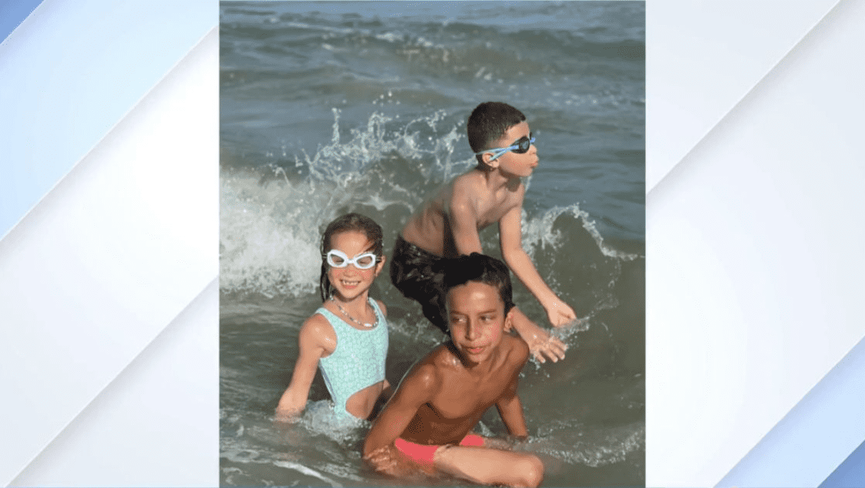 'Today' Craig Melvin shares pics from his vacation on live show (@today/Twitter)