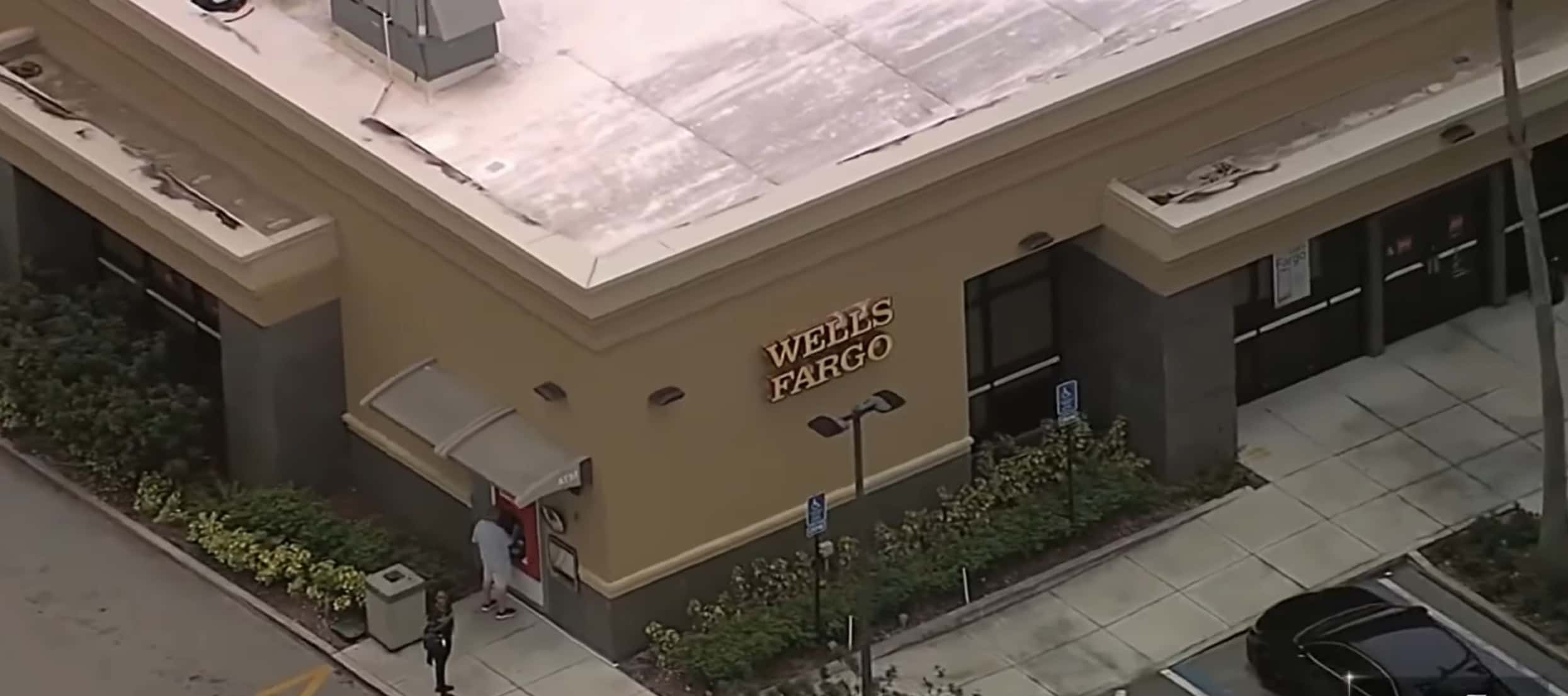 Investigators tracked Kevin Heslop's identity following his robbery at a Wells Fargo  branch (NBC6 screengrab)