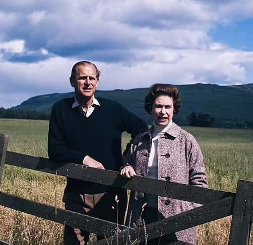 Queen Elizabeth II and Prince Philip at Balmoral, 1972 (Getty Images)