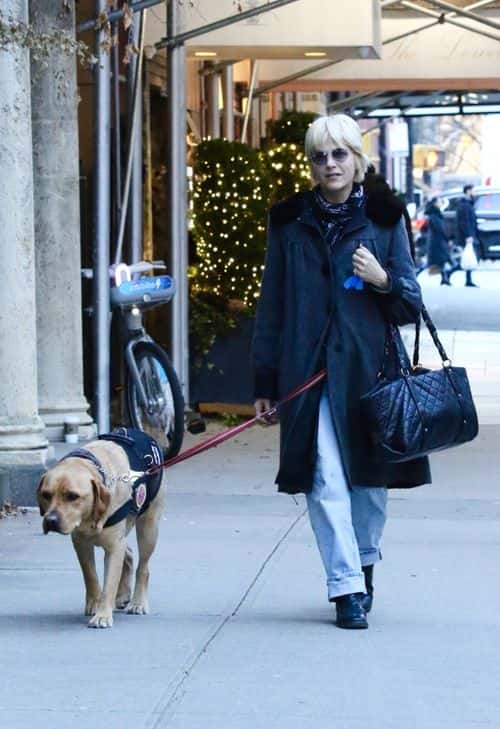 Selma Blair walks her dog Scout in NYC (Backgrid)