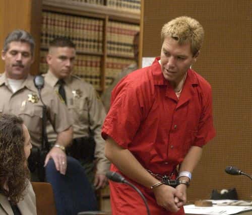 Scott Peterson talks with public defense attorney Maureen Keller as he appears in Stanislaus Superior Court during a change of attorney hearing May 2, 2003, in Modesto, Calif. Prominent Los Angeles defense attorney Mark Geragos announced May 2 he would defend Peterson,  accused of murdering his wife and unborn son.