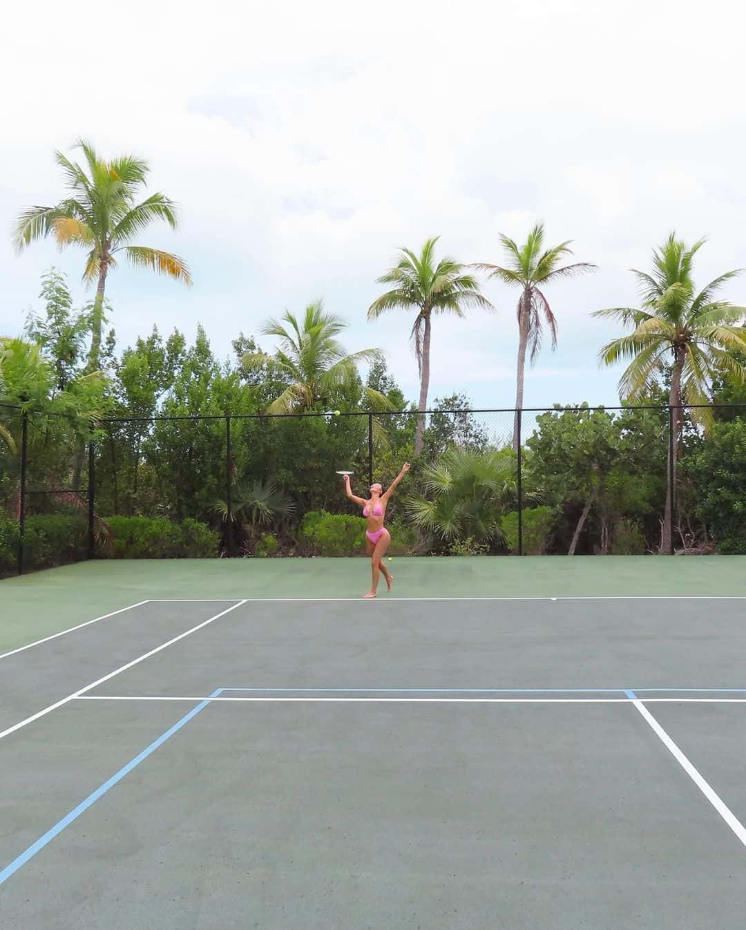 Serena Williams slams BFF Kim Kardashian's tennis picture (Instagram/@kimkardashian)