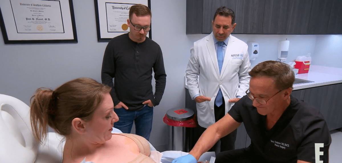 Terina on her day one check up with 'Botched' doctors (E!Entertainment)