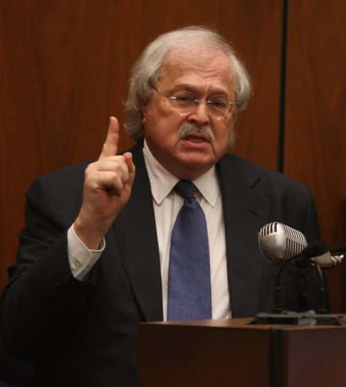 Dr Michael Baden has slammed Debbie Collier’s post-Morten report(Robyn Beck-Pool/Getty Images)