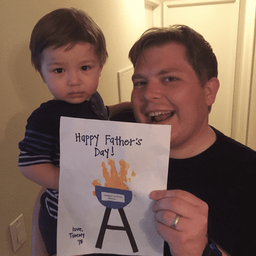 Frank Jr's son, Michael Sinatra with his child Tommy (Instagram/newblueeyes31)