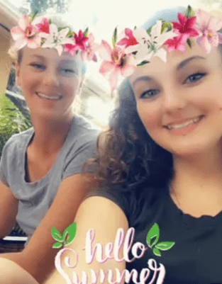 Sabrina Peckham (left) Breauna Dorris. (GoFundMe)