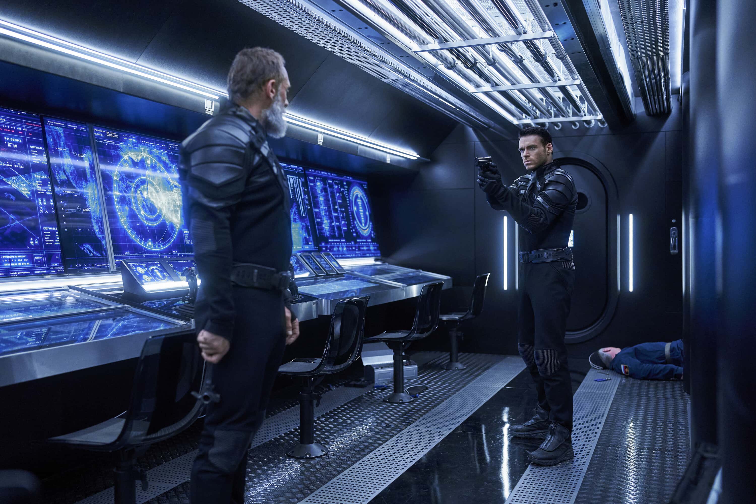 Richard Madden in a still from 'CITADEL' (Amazon Prime Video)