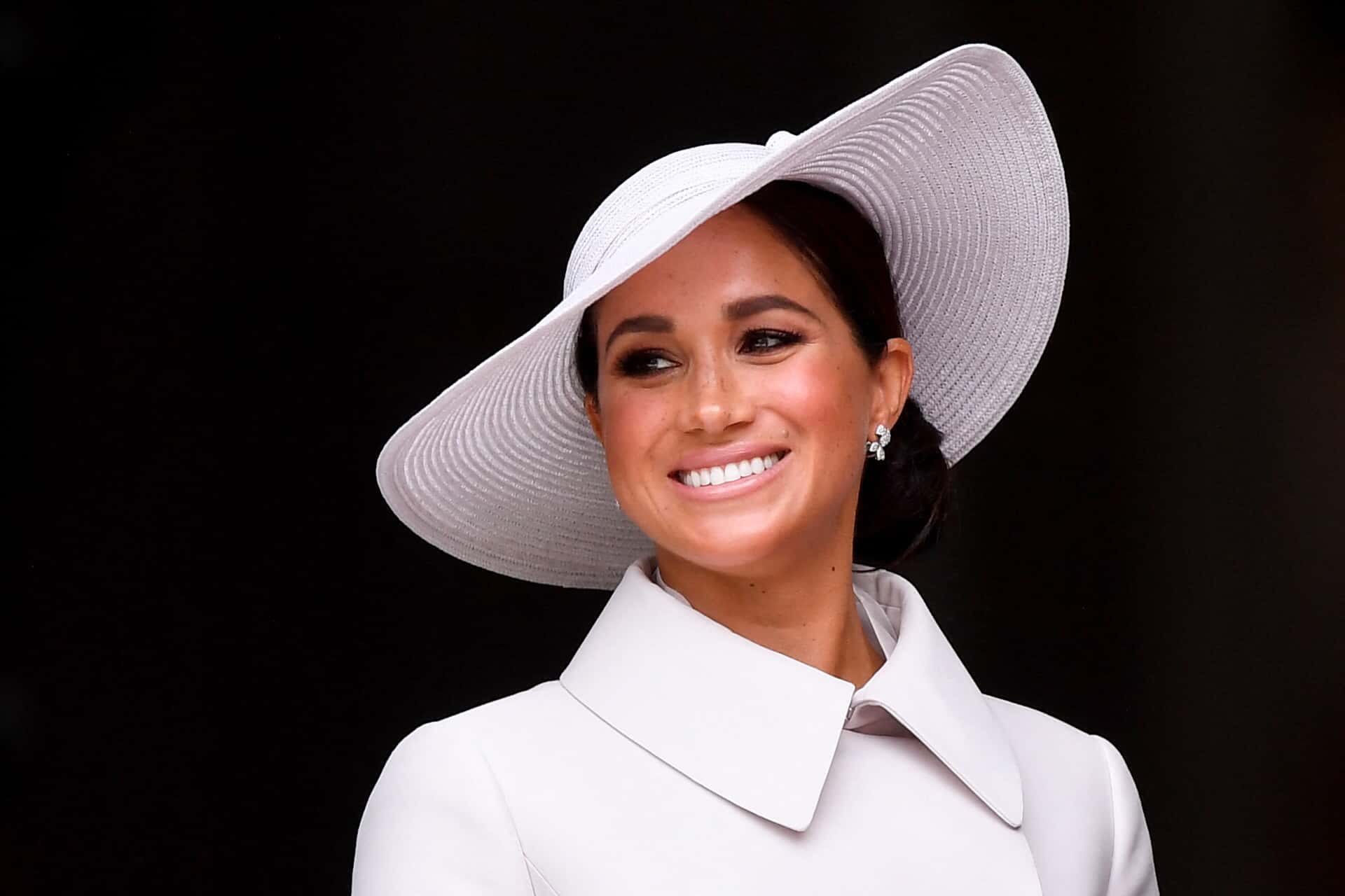 Meghan, Duchess of Sussex, leaves after attending the National Service of Thanksgiving at St Paul's Cathedral during the Queen's Platinum Jubilee celebrations on June 3, 2022 in London, England. The Platinum Jubilee of Elizabeth II is being celebrated from June 2 to June 5, 2022, in the UK and Commonwealth to mark the 70th anniversary of the accession of Queen Elizabeth II on 6 February 1952.