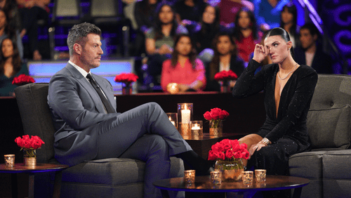 Gabi talks to Jesse about Fantasy Suites Week in 'The Bachelor' AFTR (ABC)