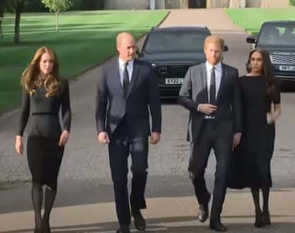 Kate Middleton(L) Prince Williams and Prince Harry along with Meghan Markle (R) in their royal walkabout ( The Royal Family Channel/YouTube)