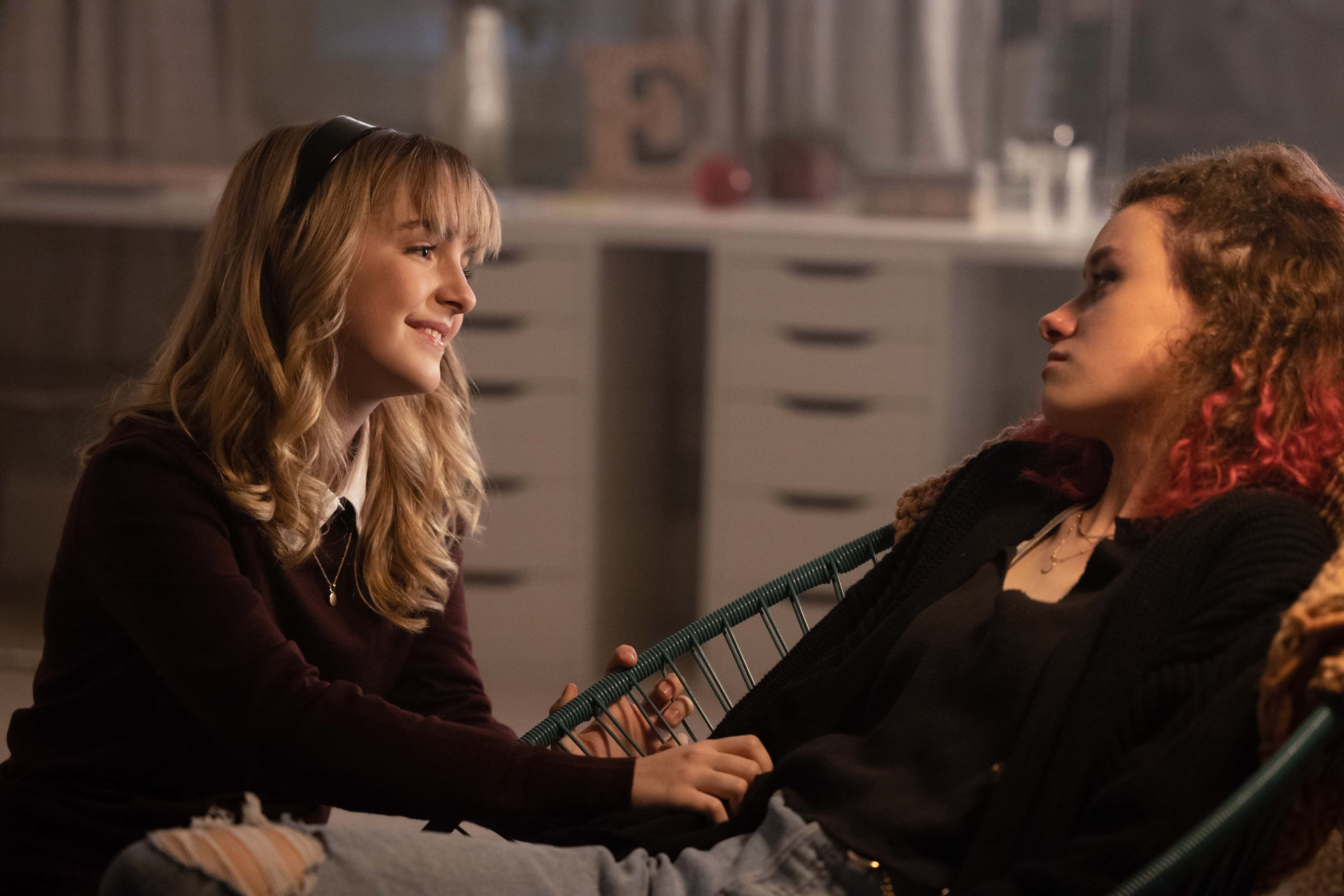 McKenna Grace as Emma and Ella Dixon as Kat in 'The Bad Seed Returns' (Lifetime)