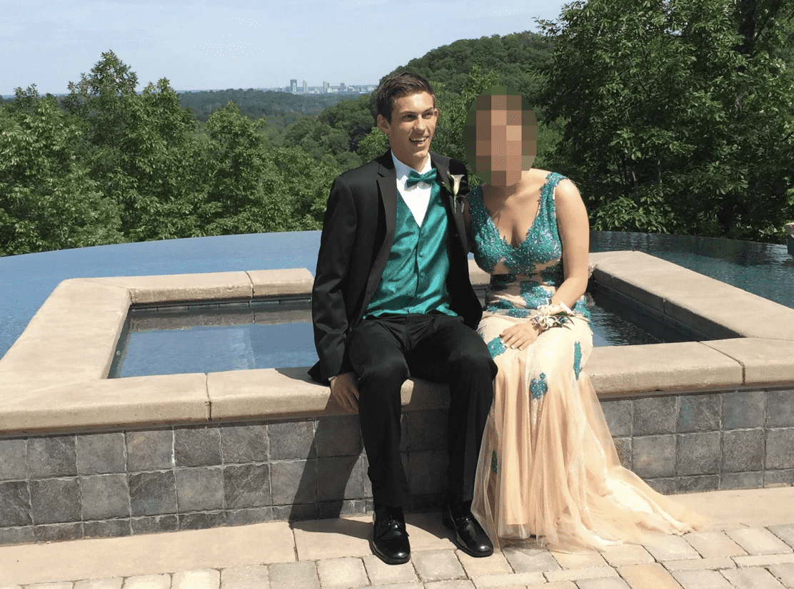 (Lisa Sturgeon/Facebook)