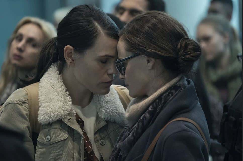 Clea Duvall (Sylvia) and Alexis Bledel (Emily) in 'The Handmaid's Tale' (Hulu)