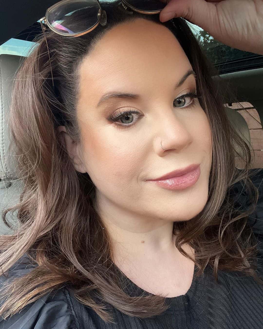 Whitney Thore (Instagram/@whitneywaythore) 