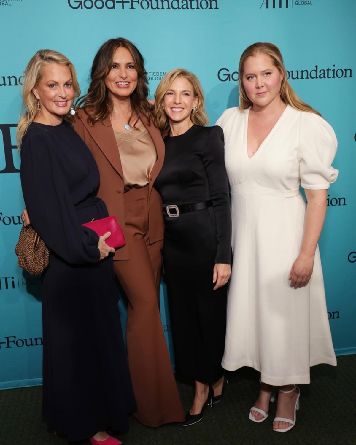 Ali Wentworth was also joined by Mariska Hargitay of Joyful Heart Foundation alongside Amy Schumer and Jesse Seinfeld (@therealaliwentworth/Instagram)