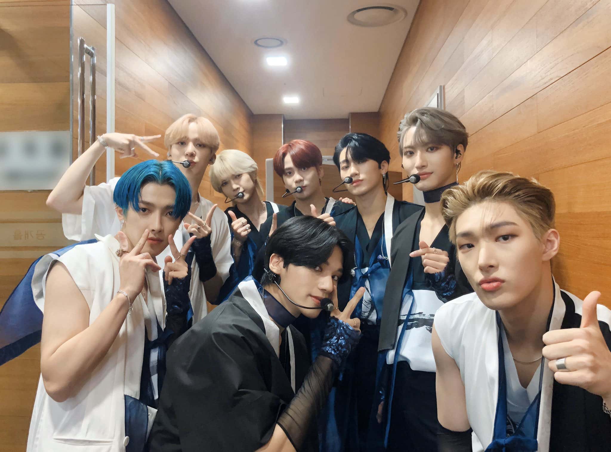 Ateez wore hanboks for their 'Inception' stage (@ATEEZofficial/Twitter)