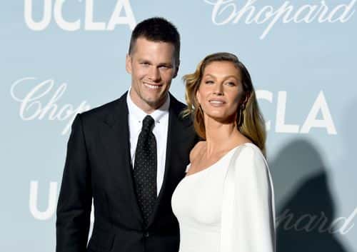 (L-R) Tom Brady and Gisele Bündchen attends the 2019 Hollywood For Science Gala at Private Residence on February 21, 2019 in Los Angeles, California.