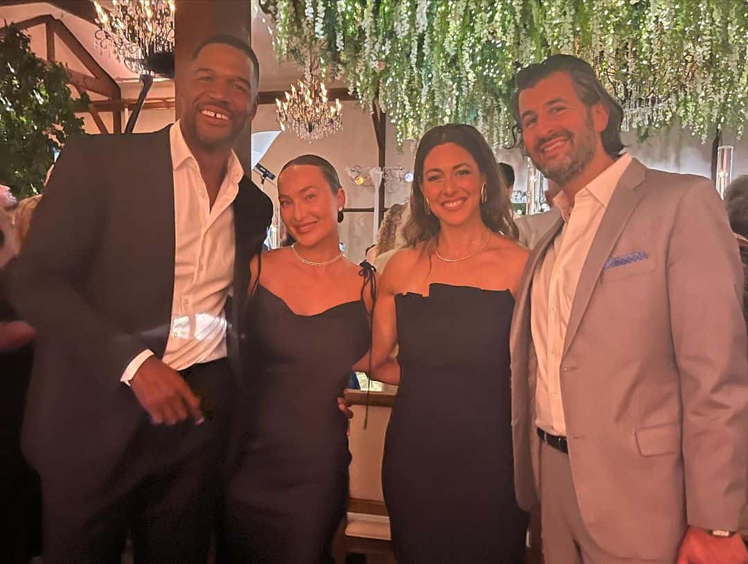 'GMA' Michael Strahan attended Robin Roberts' wedding with his girlfriend Kayla Quick alongside his other co-host Erielle Reshef (@eriellereshef/Instagram)