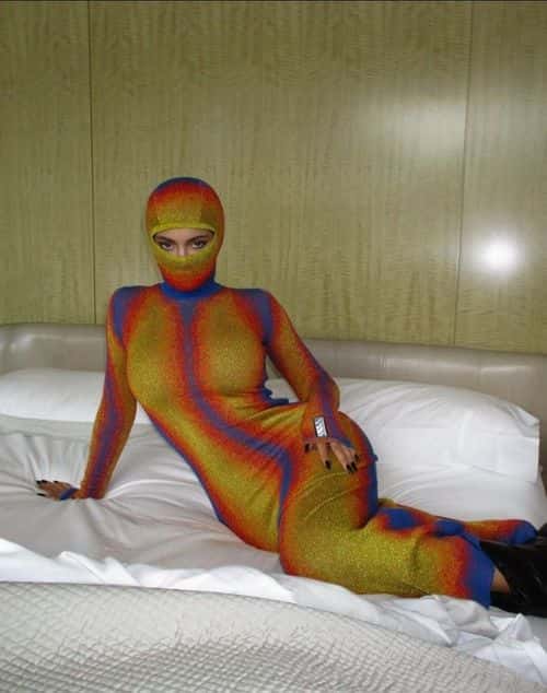 Kylie Jenner's holiday outfit (Instagram/@kyliejenner)