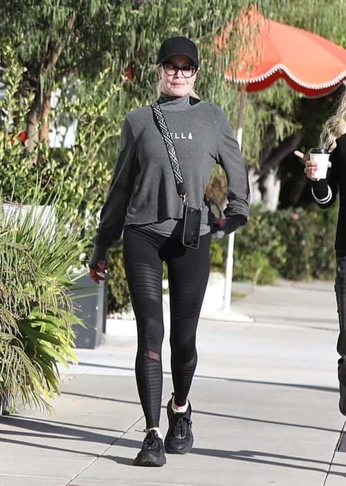 Melanie Griffith showing off her slim figure (Backgrid)