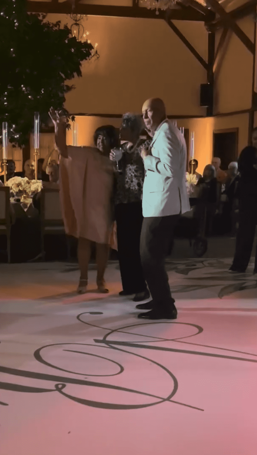 'GMA' Robin Roberts took the dance floor right before their toast (@robinrobertsgma/Instagram)