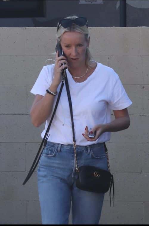 She was apparently in a serious conversation on the phone